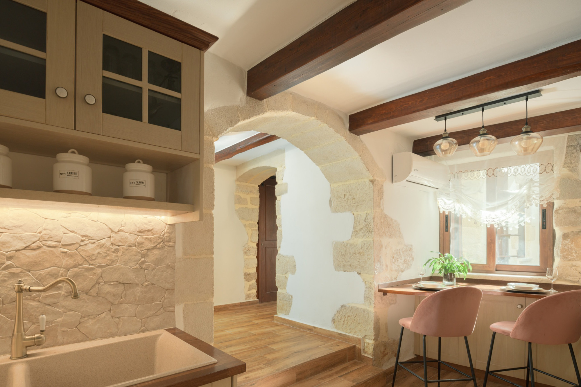 Nicole Villa Nicole Villa